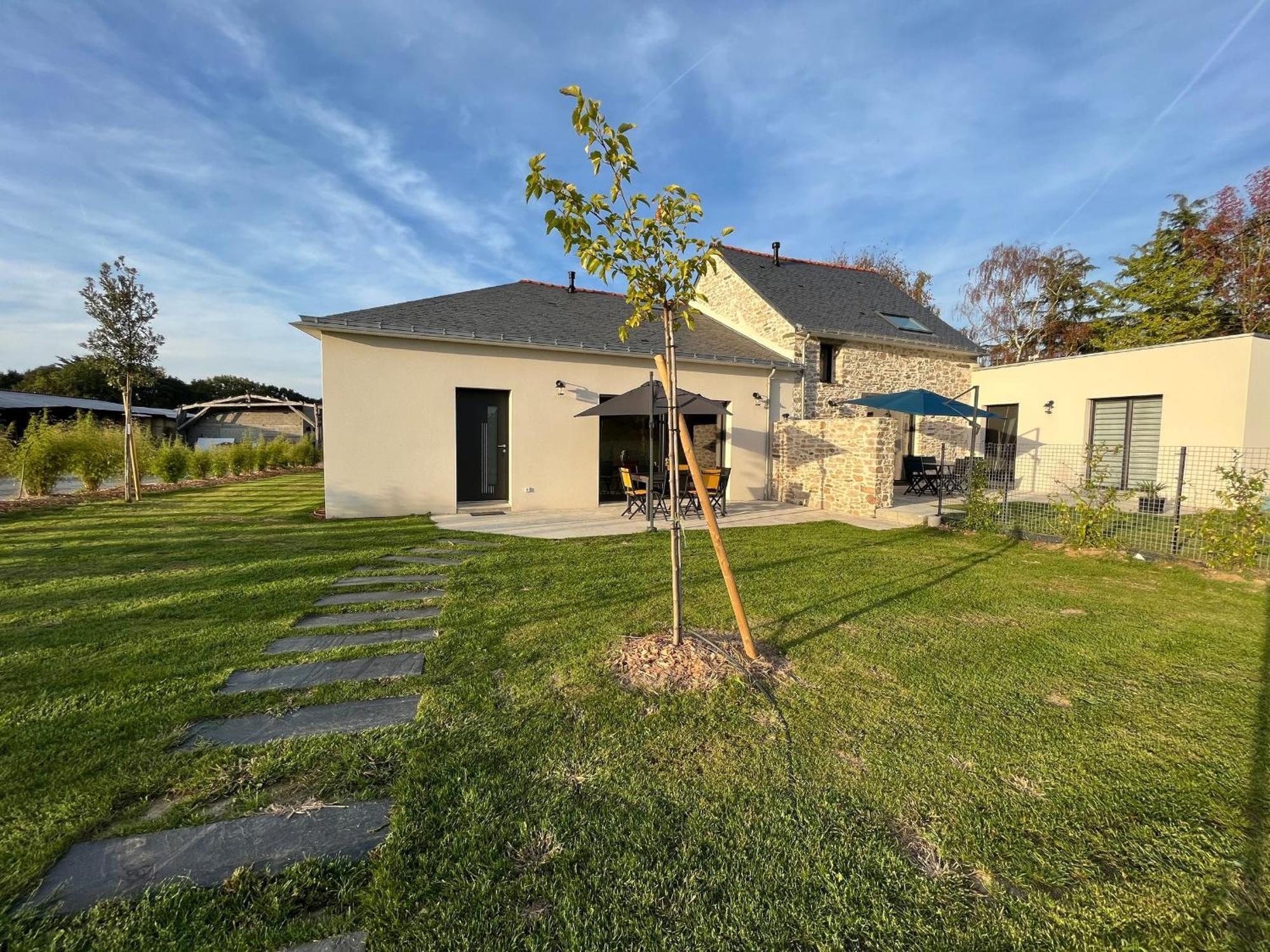 Nort-sur-Erdre  Gite Familial Renove, Proche Canal, Terrasse, Jardin, Et Verger Commun, A 20 Km De Nantes - Fr-1-306-1262 מראה חיצוני תמונה